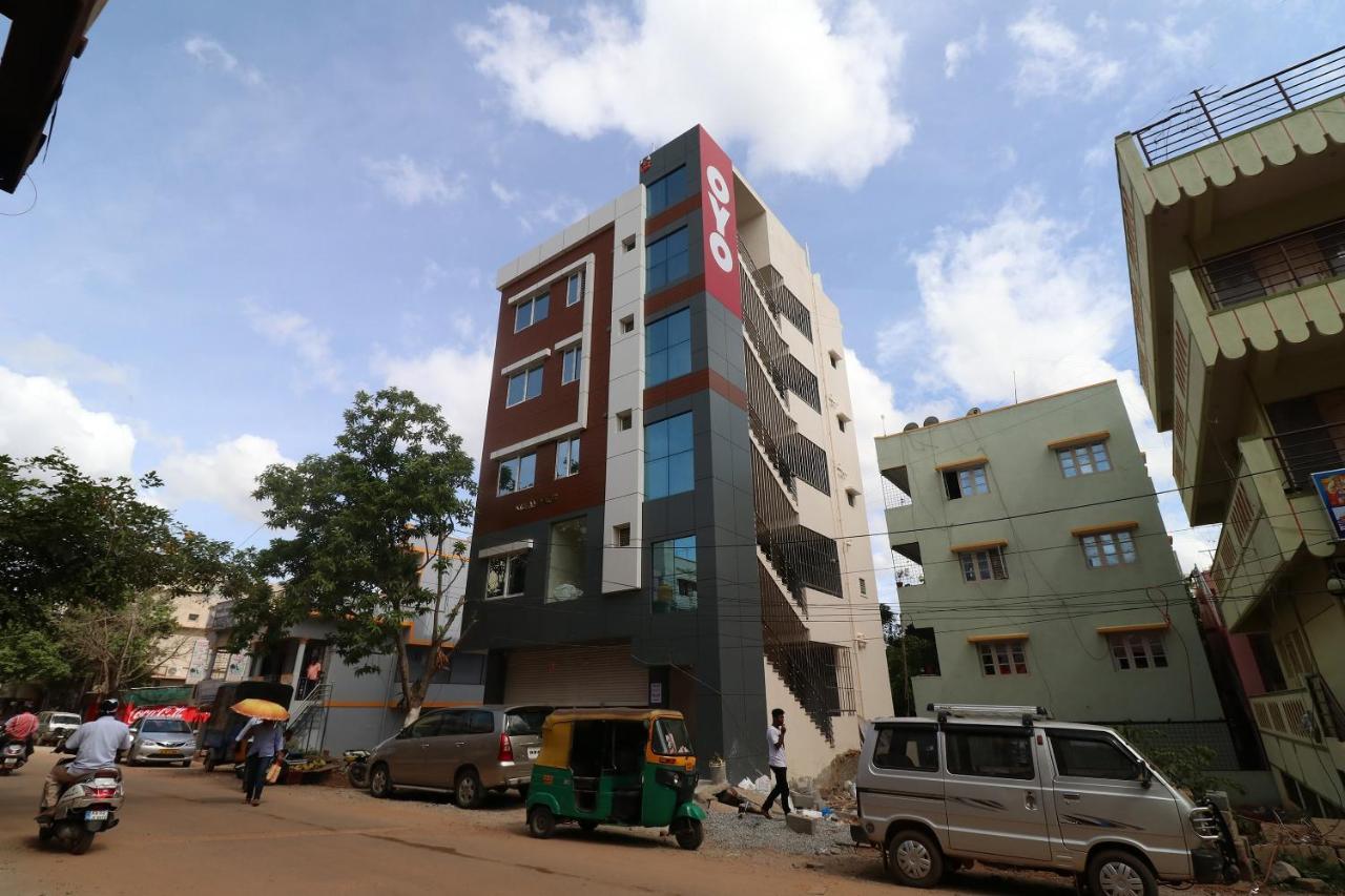 Hotel Oyo 37349 Sai Palace Chik Bānavar Exterior foto